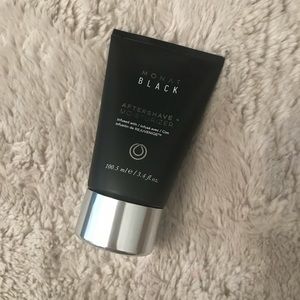 Monat After Shave